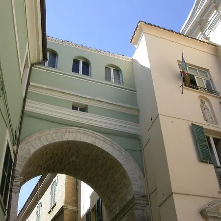 Piazza Bed & Breakfast